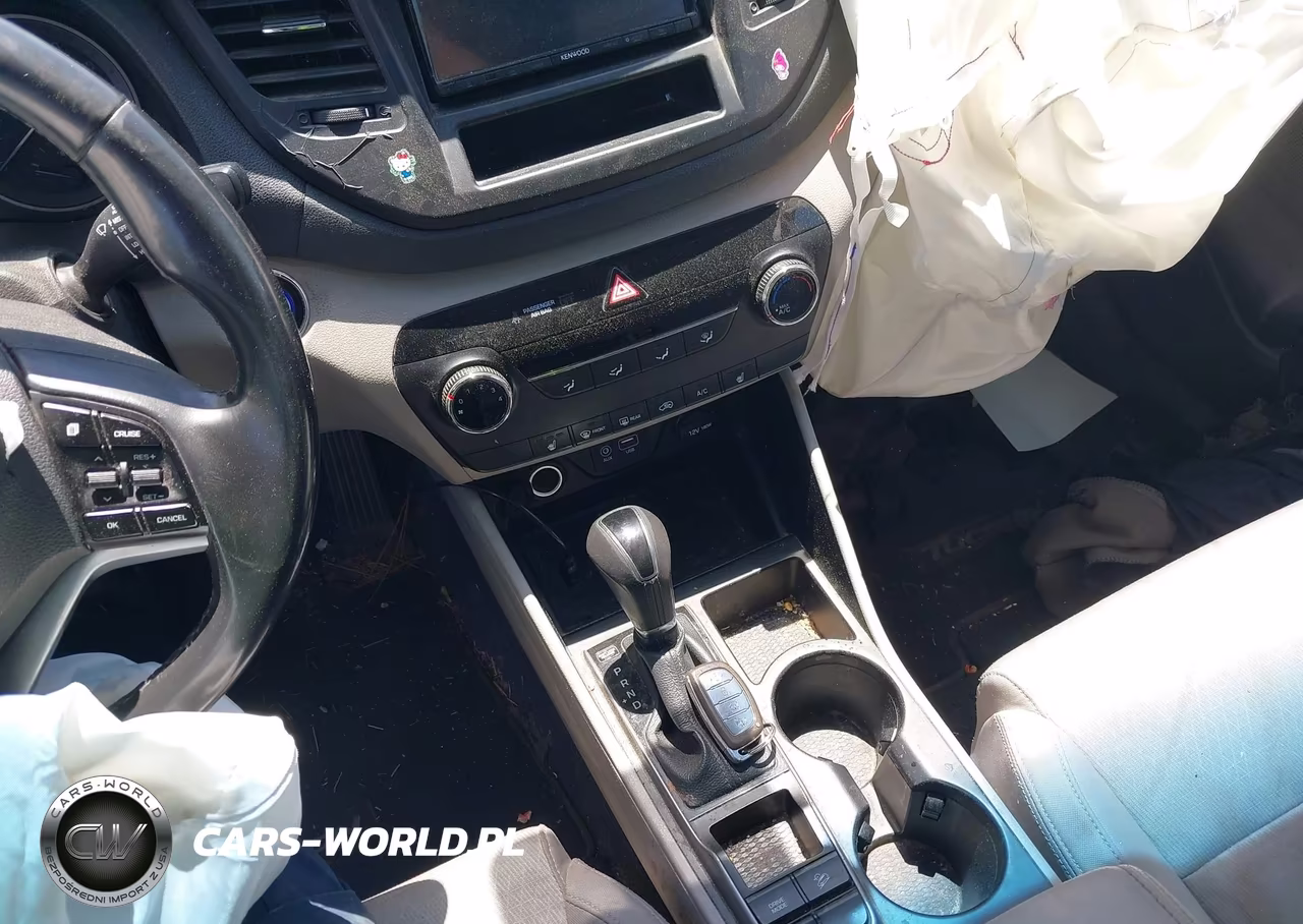 2016 Hyundai Tucson Sport VIN:KM8J3CA25GU123675 - 11