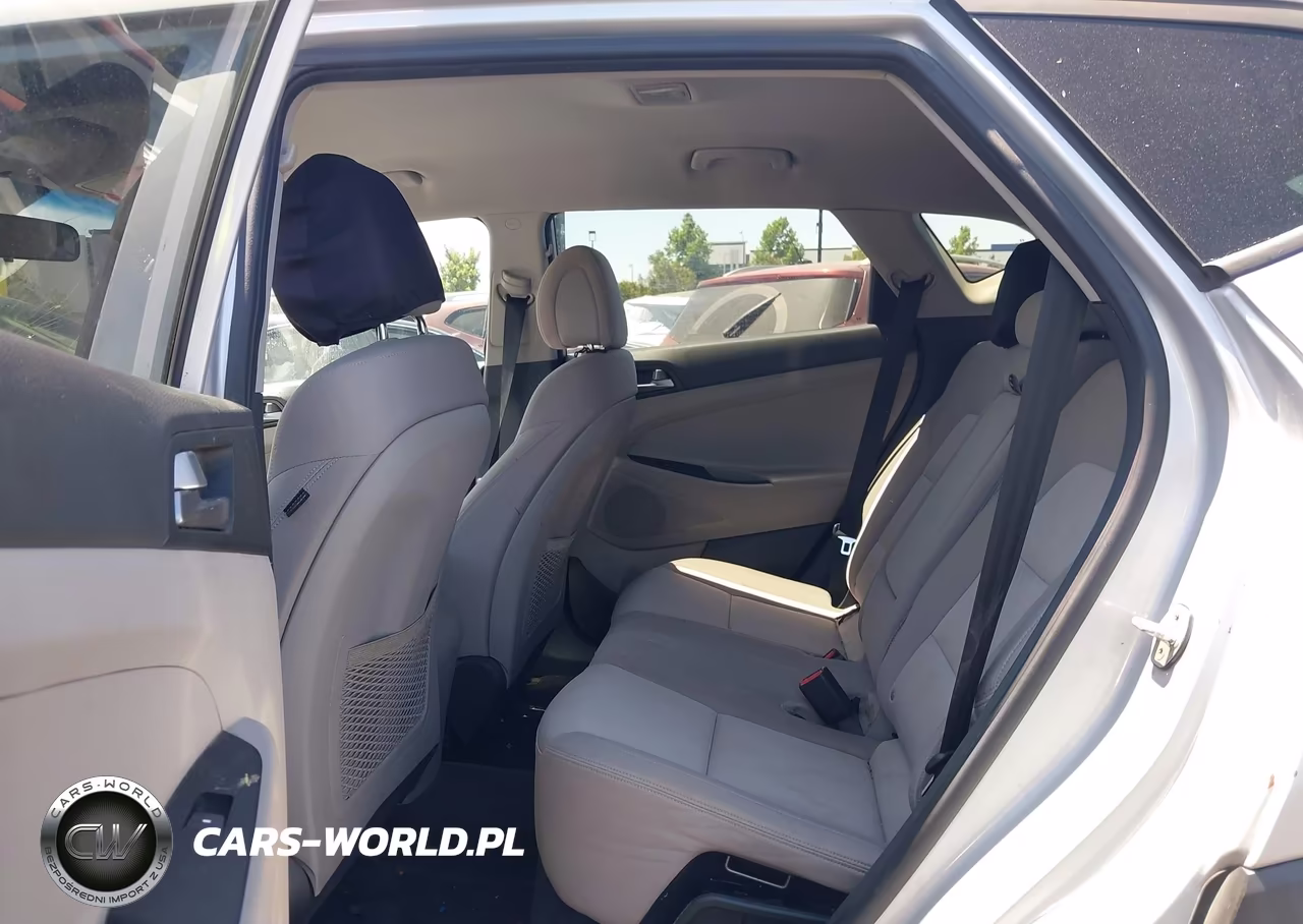 2016 Hyundai Tucson Sport VIN:KM8J3CA25GU123675 - 8