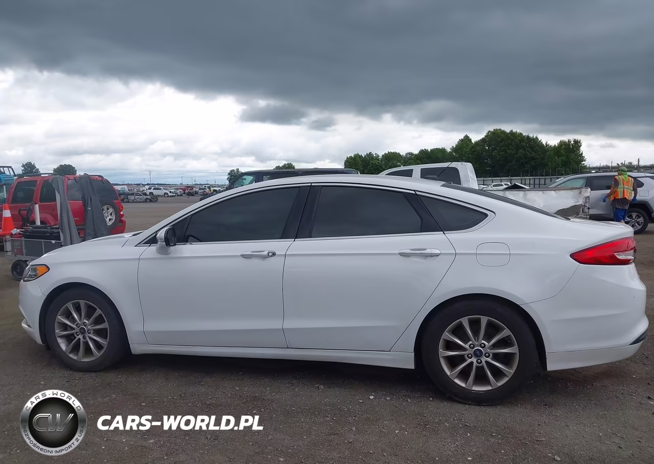 2017 Ford Fusion Se VIN:3FA6P0HDXHR145674 - 14