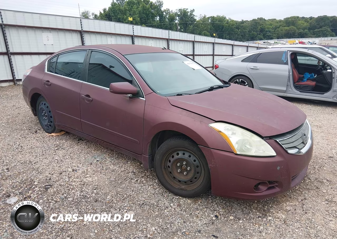 2010 Nissan Altima 2.5 S – zdjęcie 1 z 12