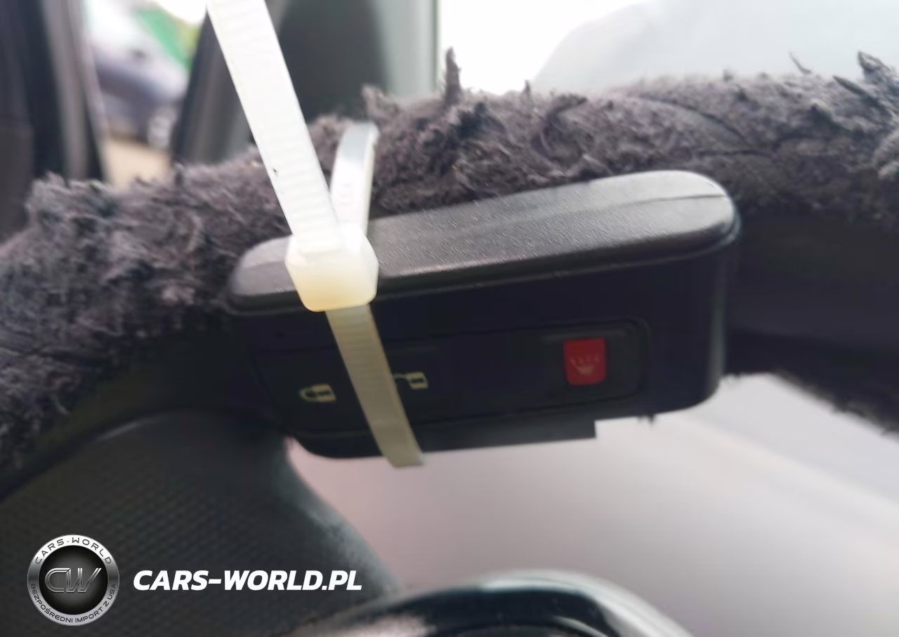 2005 Toyota Prius VIN:JTDKB20UX53008999 - 11