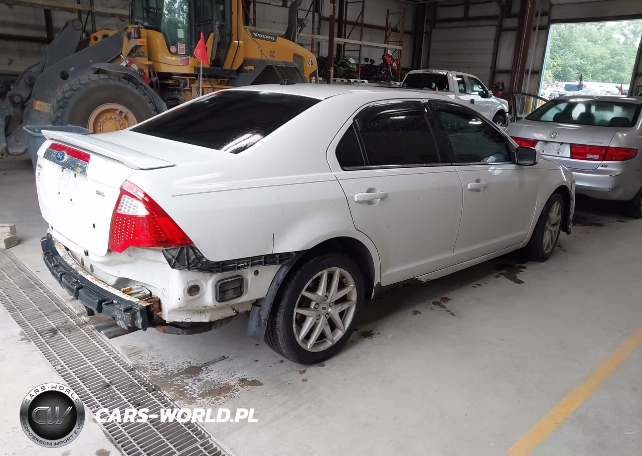 2010 Ford Fusion Se VIN:3FAHP0HA0AR243469 - 4