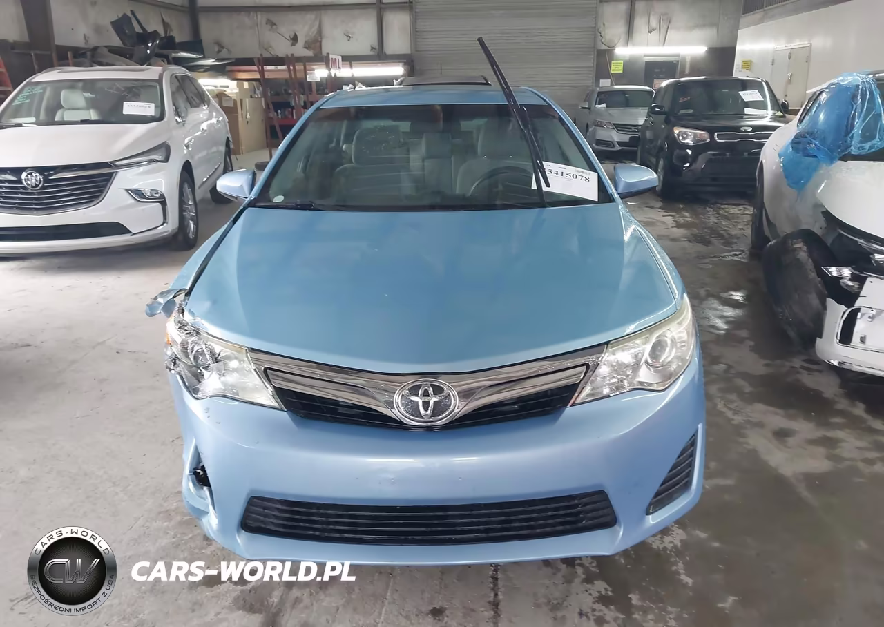 2012 Toyota Camry Le VIN:4T1BF1FK6CU623055 - 11