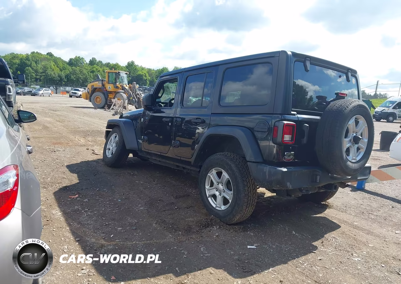 2021 Jeep Wrangler Unlimited Sport S 4X4 VIN:1C4HJXDM5MW663959 - 3