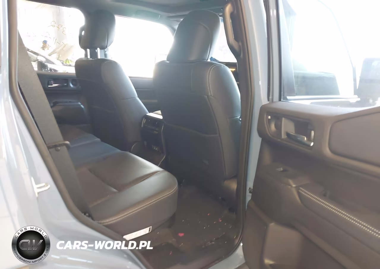 2024 Toyota Land Cruiser VIN:JTEABFAJ9RK014372 - 8