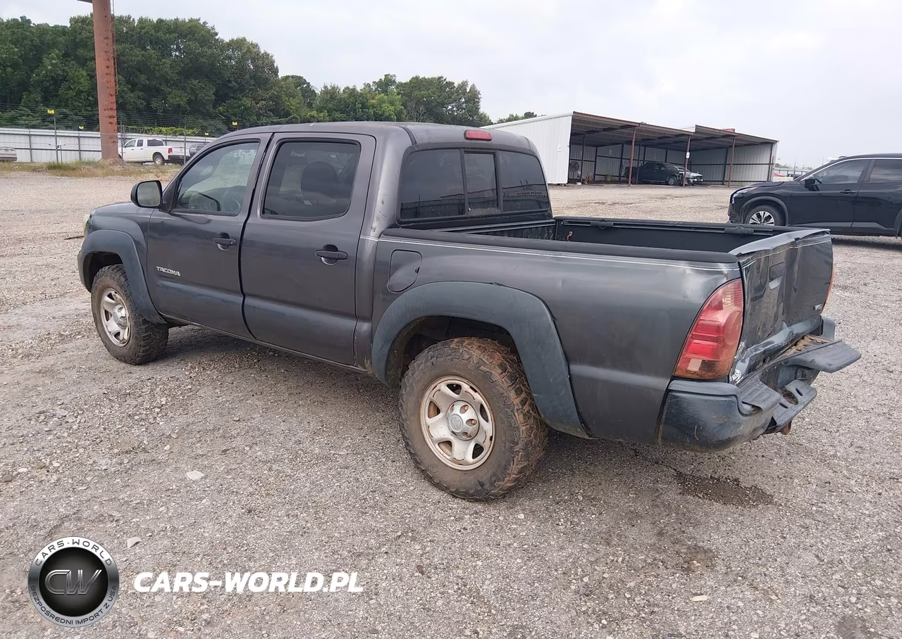 2013 Toyota Tacoma Base V6 VIN:5TFLU4EN7DX059895 - 3