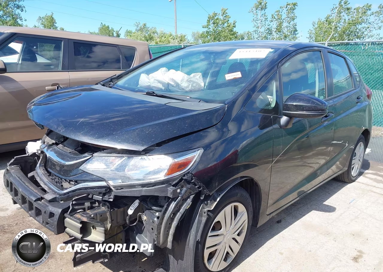 2019 Honda Fit Lx VIN:3HGGK5H42KM737151 - 2