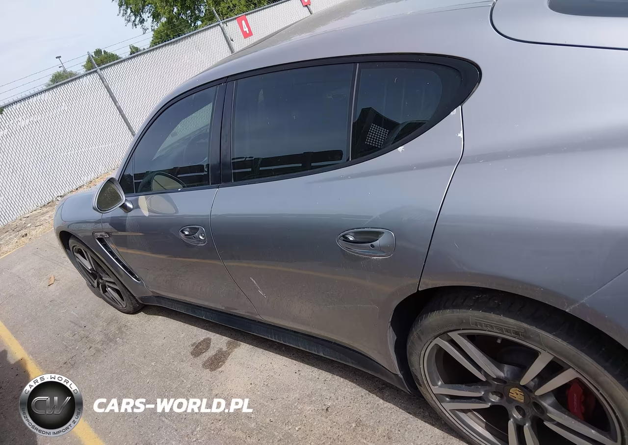 2013 Porsche Panamera Gts VIN:WP0AF2A71DL075143 - 14