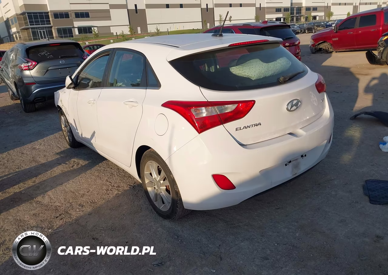 2015 Hyundai Elantra Gt VIN:KMHD35LH3FU248411 - 3