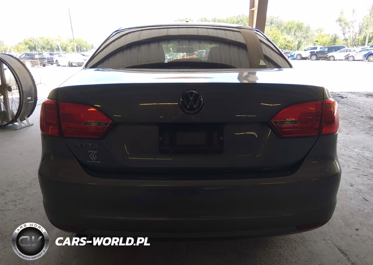 2014 Volkswagen Jetta 2.0L S VIN:3VW2K7AJ7EM322588 - 17