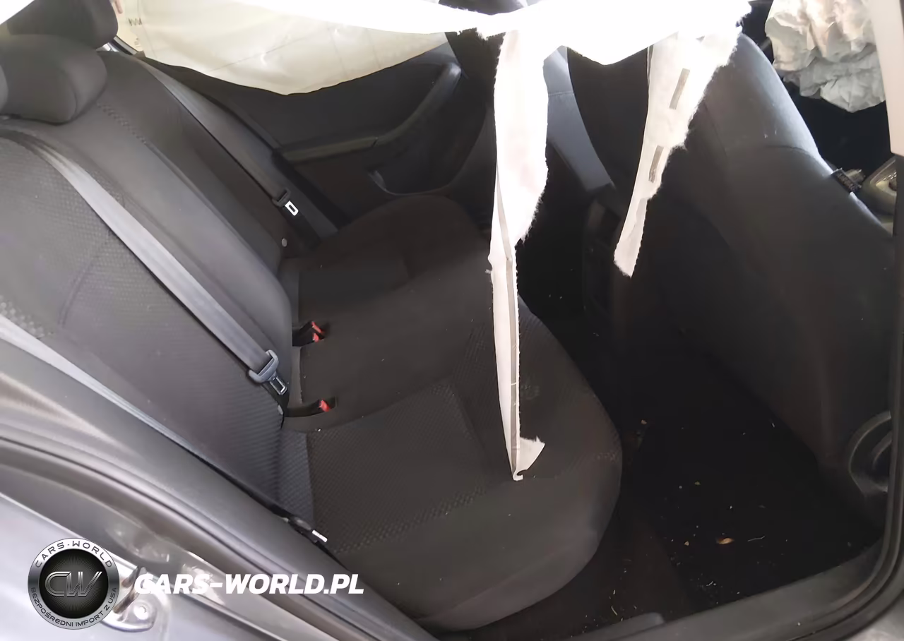 2014 Volkswagen Jetta 2.0L S VIN:3VW2K7AJ7EM322588 - 8