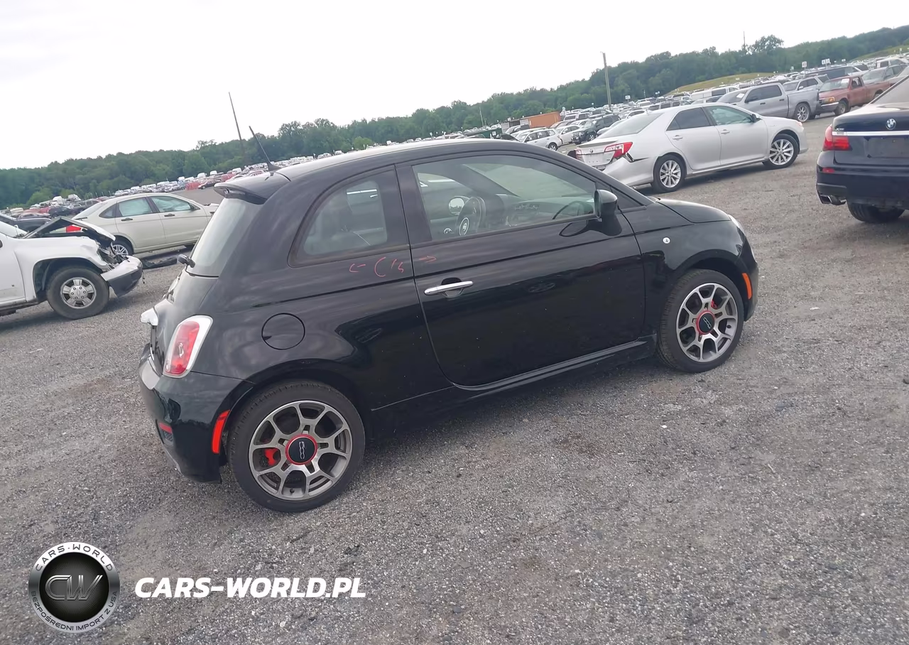 2015 Fiat 500 Sport VIN:3C3CFFBR5FT667740 - 4