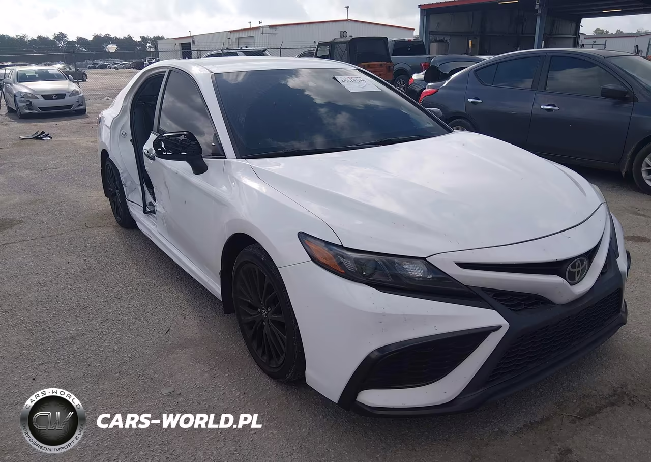 2021 Toyota Camry Se Nightshade Edition