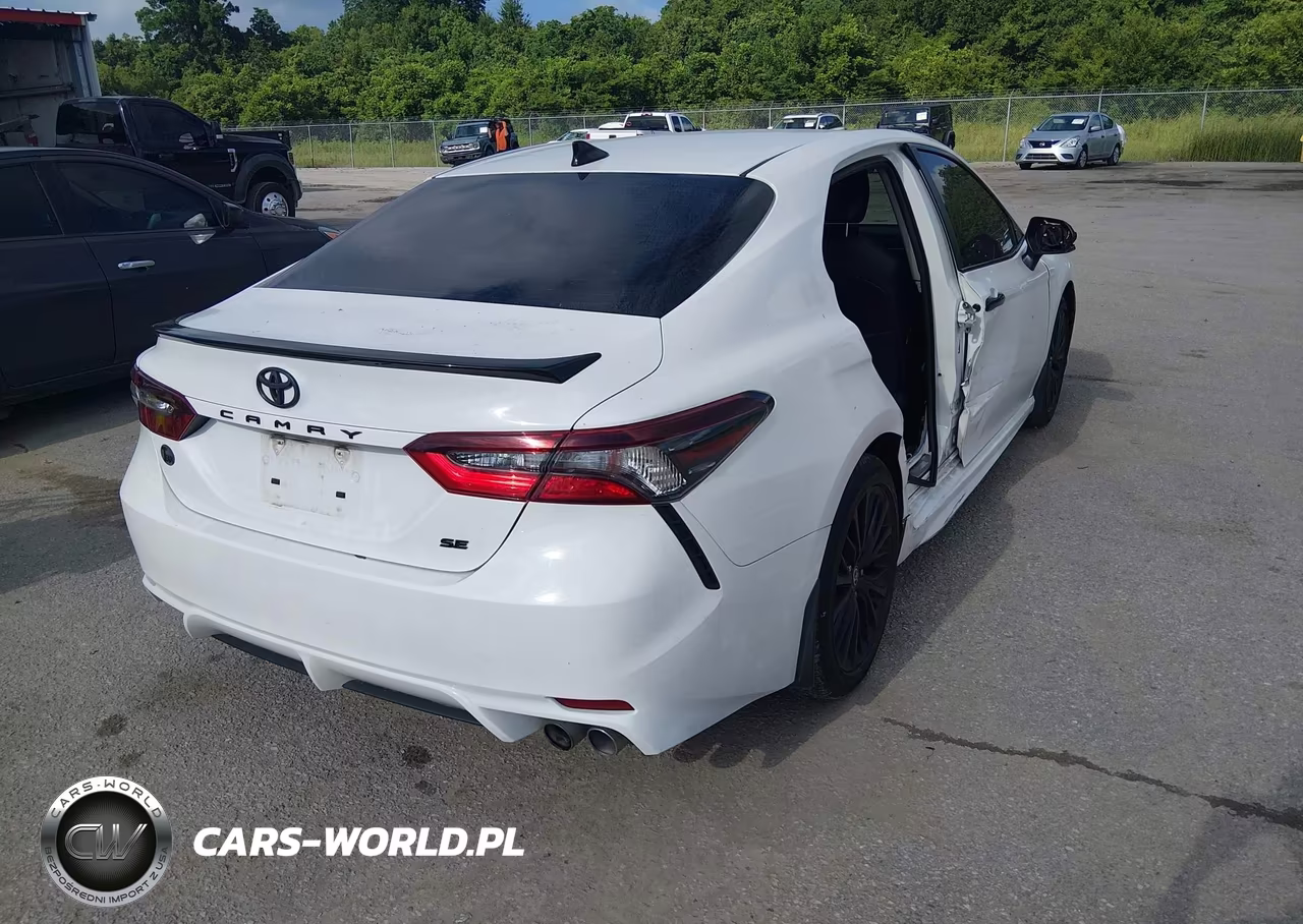 2021 Toyota Camry Se Nightshade Edition VIN:4T1G11AK7MU436288 - 4