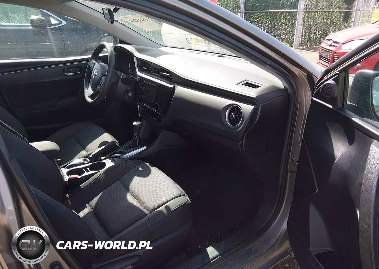 2019 Toyota Corolla Le VIN:5YFBURHE5KP874256 - 5