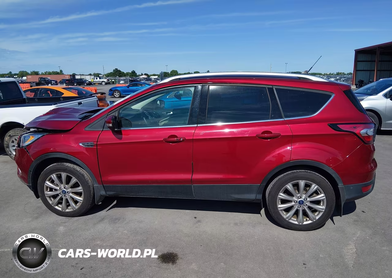 2018 Ford Escape Titanium VIN:1FMCU0J99JUD20843 - 14
