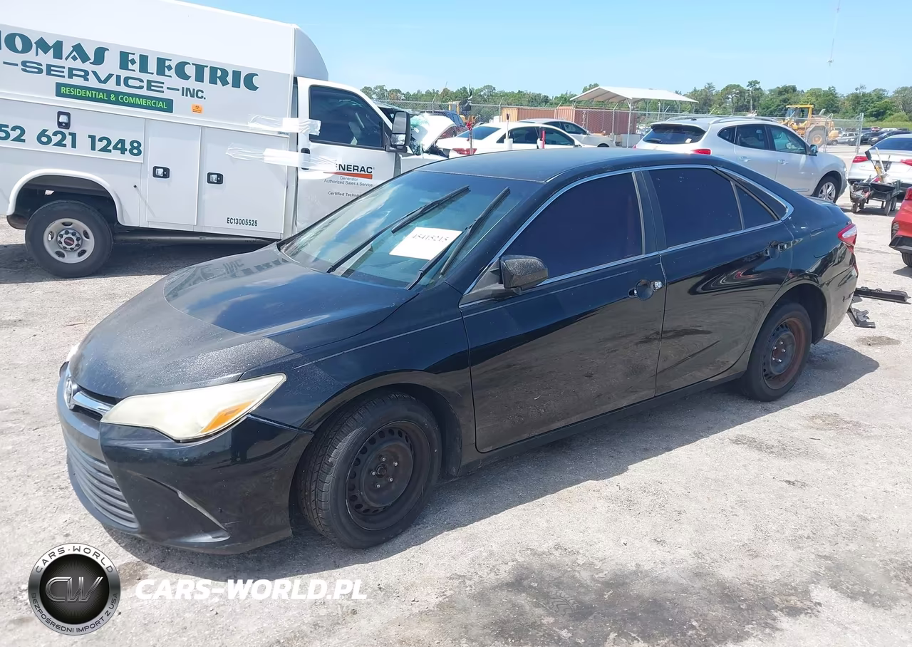 2016 Toyota Camry Le VIN:4T4BF1FK8GR549696 - 2