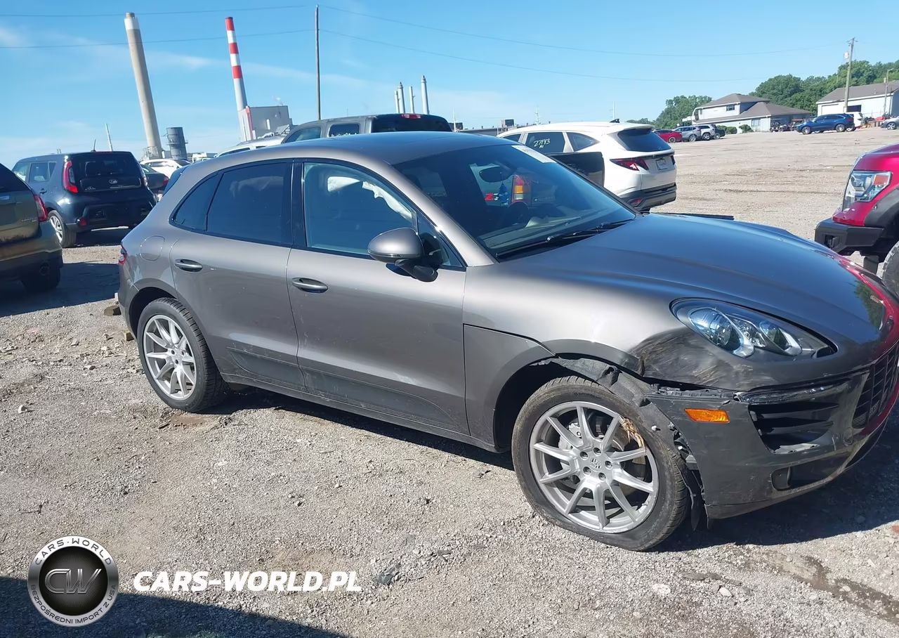 2016 Porsche Macan S VIN:WP1AB2A50GLB56115 - 13
