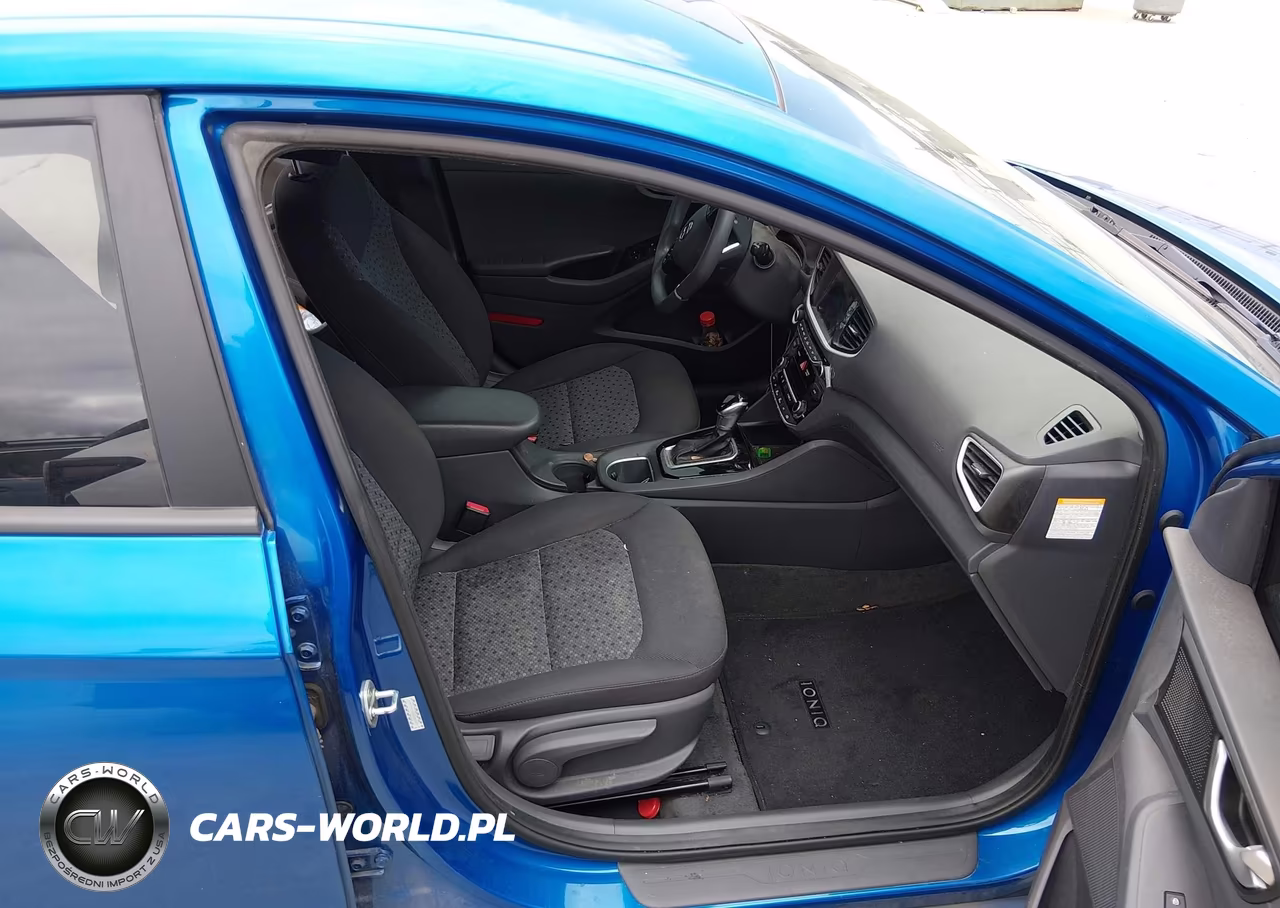 2017 Hyundai Ioniq Hybrid Blue VIN:KMHC65LC4HU045554 - 5