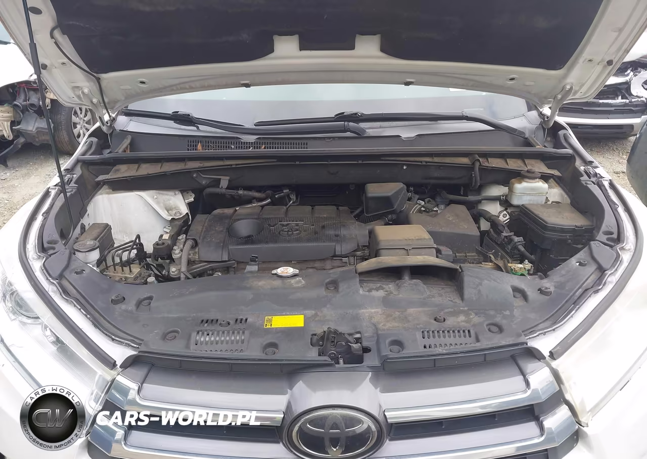 2019 Toyota Highlander Le VIN:5TDZARFH6KS047037 - 10