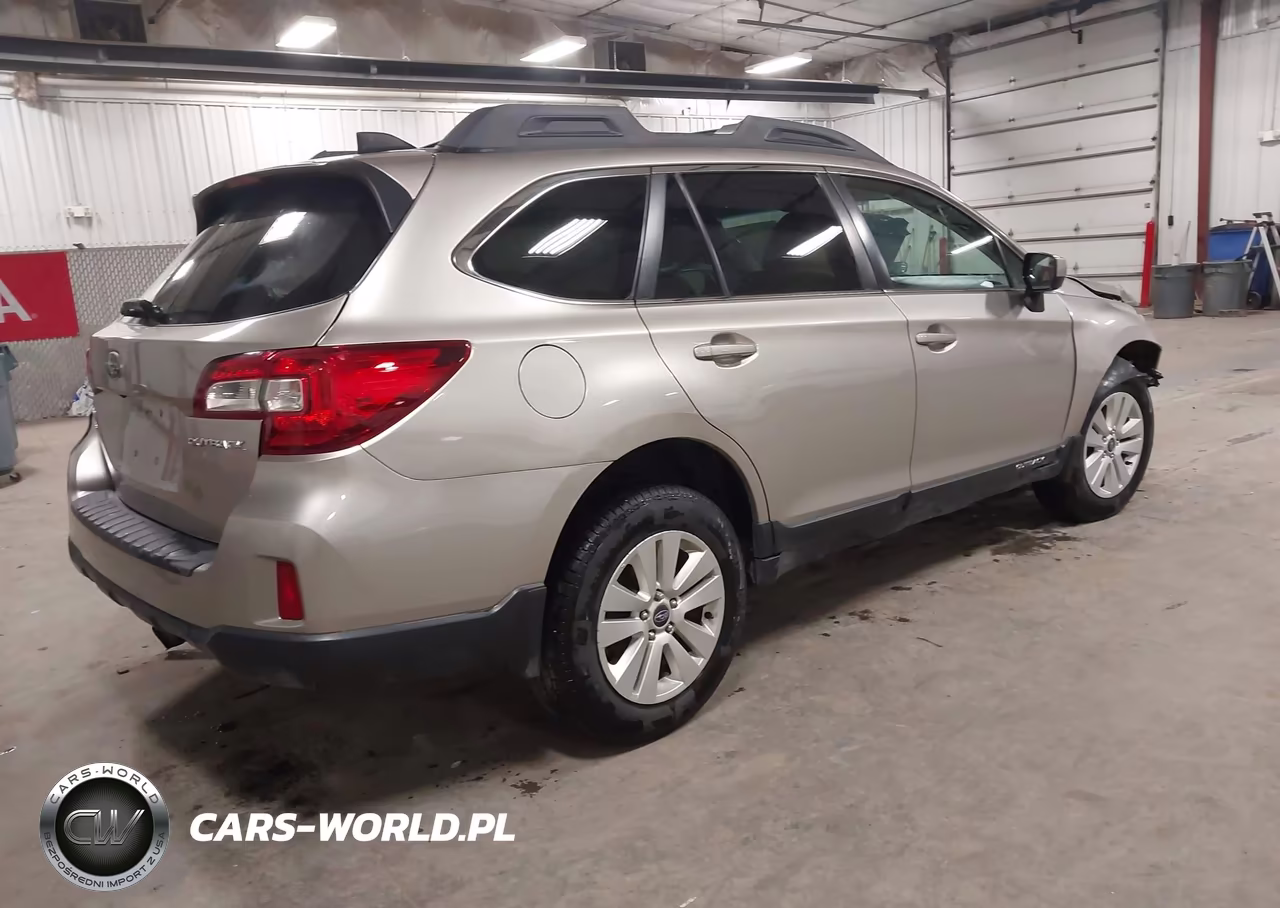 2016 Subaru Outback 2.5I Premium VIN:4S4BSBCC3G3316534 - 4