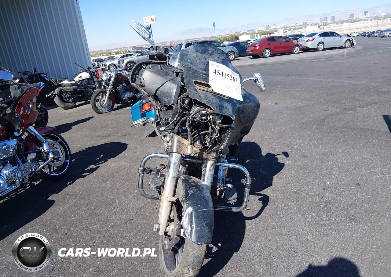 2017 Harley-Davidson Flhxs Street Glide Special VIN:1HD1KRC36HB664018 - 5