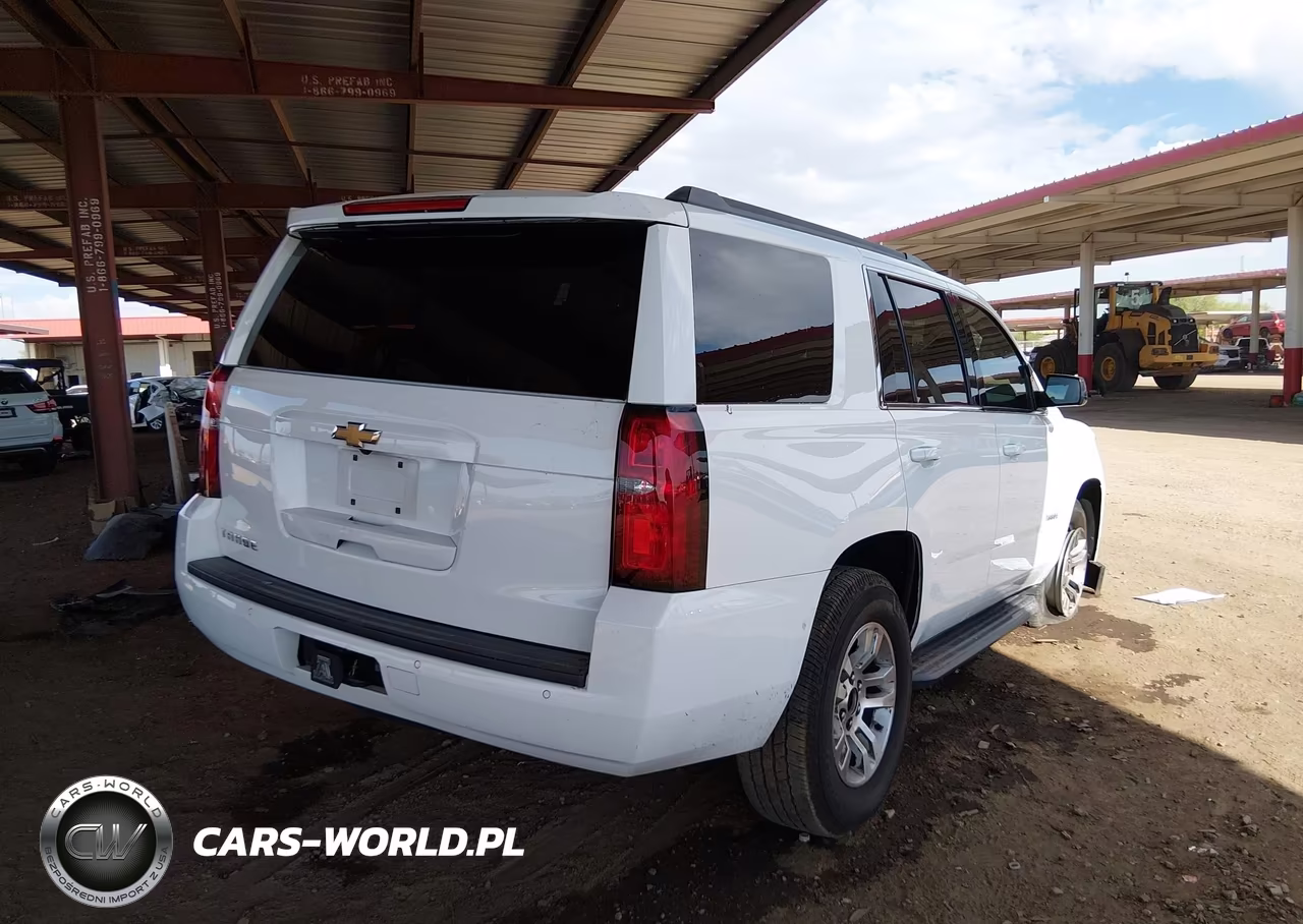 2018 Chevrolet Tahoe Ls VIN:1GNSCAKC1JR111996 - 4