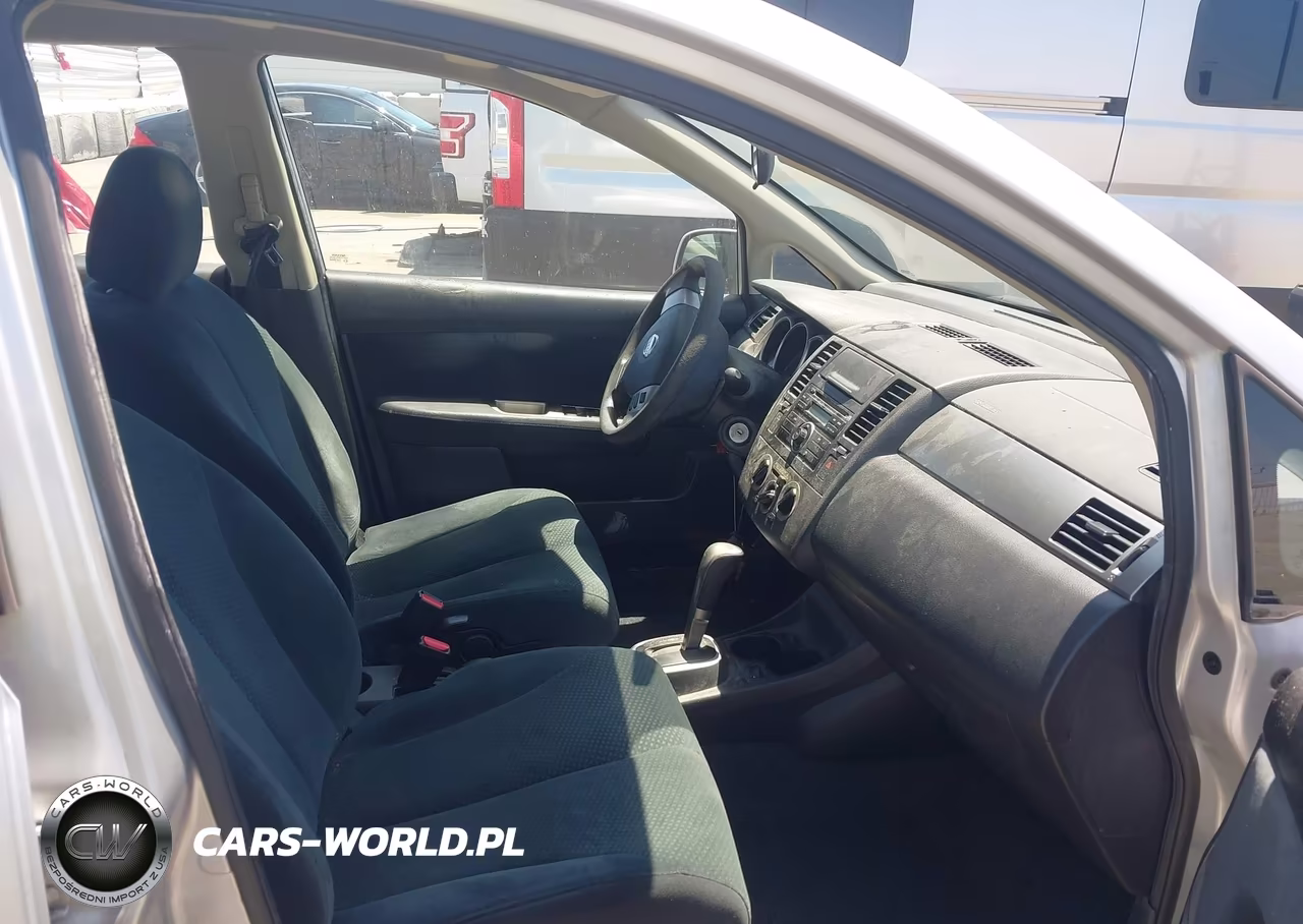 2010 Nissan Versa 1.8S VIN:3N1BC1CPXAL413047 - 5