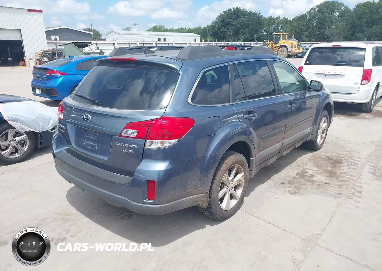 2014 Subaru Outback 3.6R Limited VIN:4S4BRDMC0E2221342 - 4