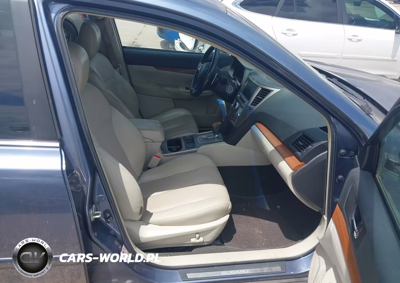 2014 Subaru Outback 3.6R Limited VIN:4S4BRDMC0E2221342 - 5
