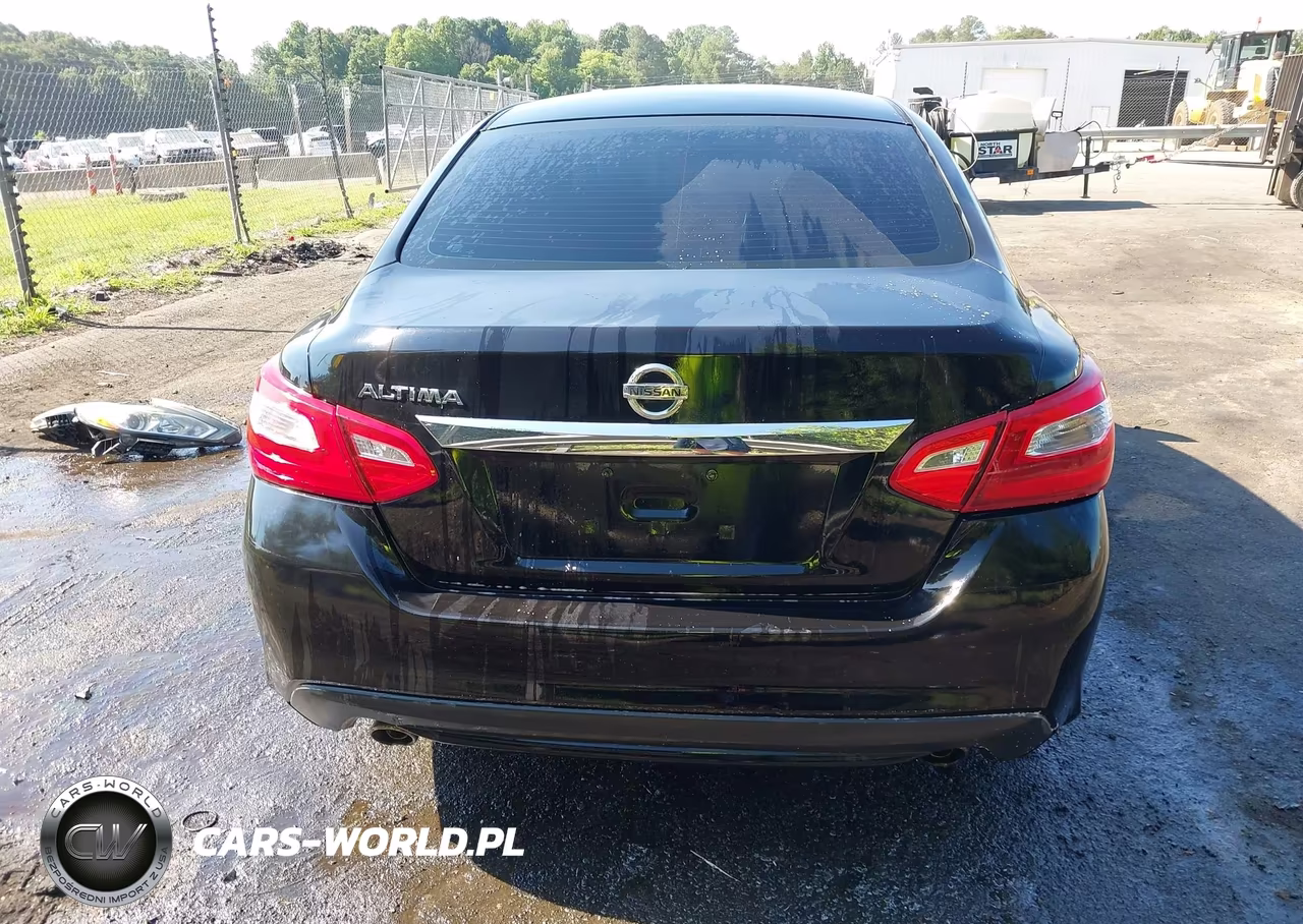 2017 Nissan Altima 2.5 S VIN:1N4AL3AP3HN330972 - 17