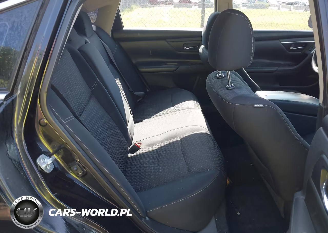 2017 Nissan Altima 2.5 S VIN:1N4AL3AP3HN330972 - 8