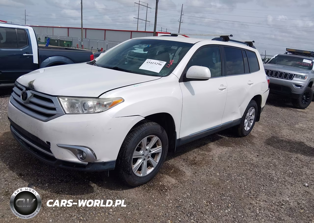 2011 Toyota Highlander Base V6 VIN:5TDBK3EH1BS049923 - 2