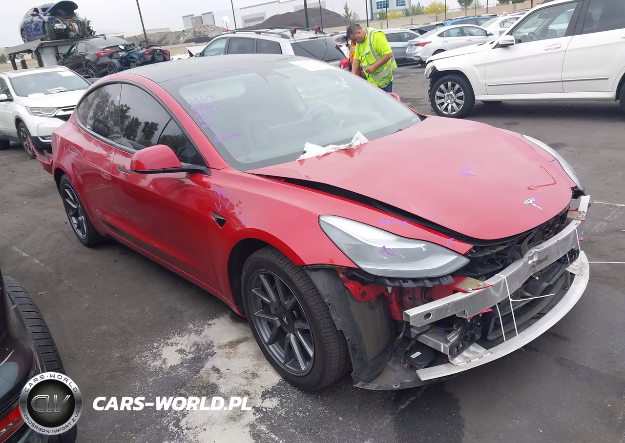 2021 Tesla Model 3 Standard Range Plus Rear-Wheel Drive – zdjęcie 1 z 23