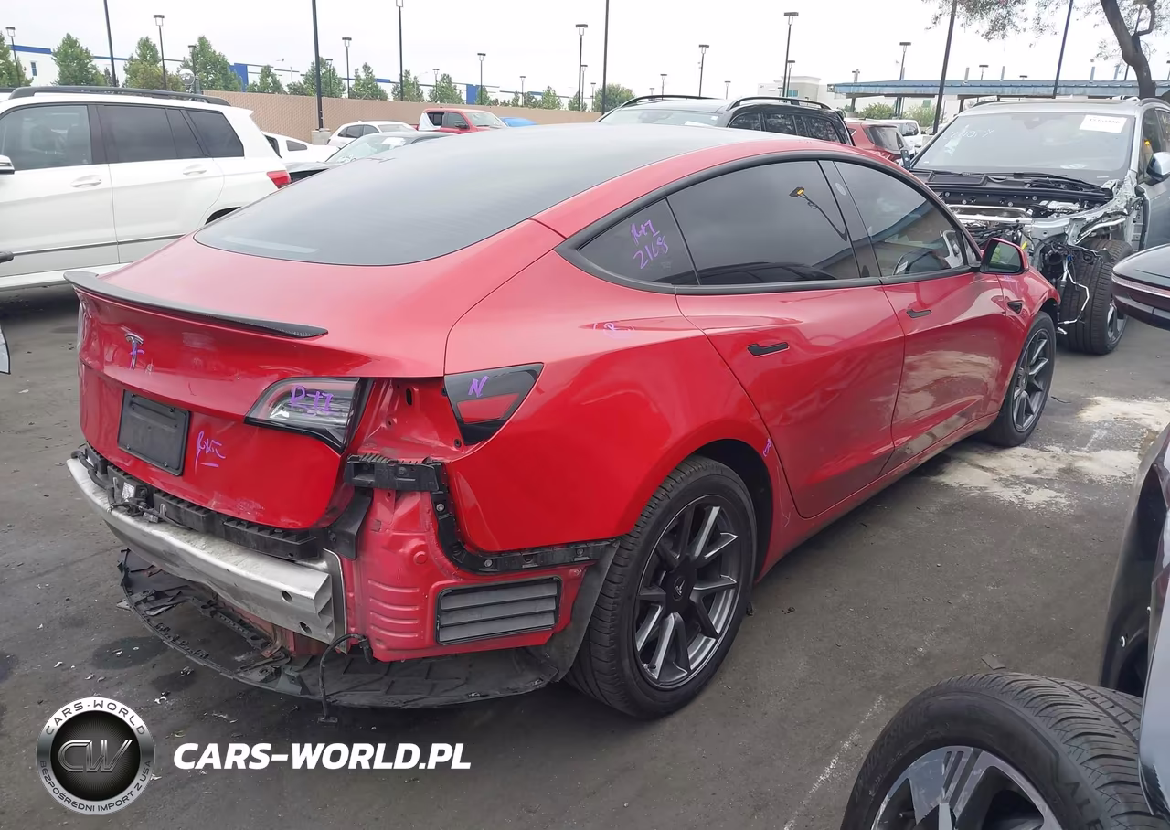 2021 Tesla Model 3 Standard Range Plus Rear-Wheel Drive VIN:5YJ3E1EA1MF095472 - 4