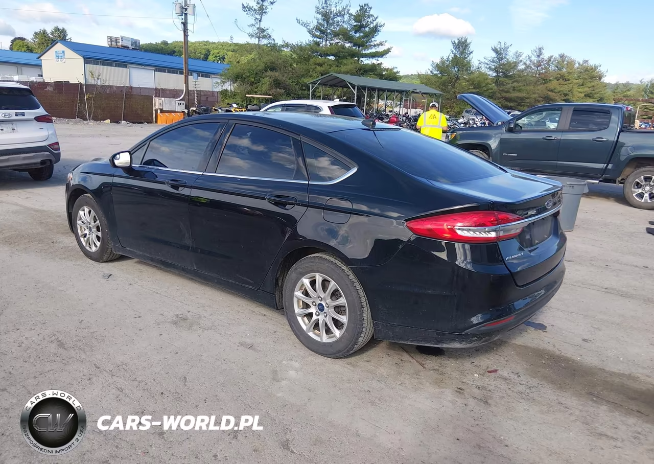 2017 Ford Fusion S VIN:3FA6P0G71HR338906 - 3