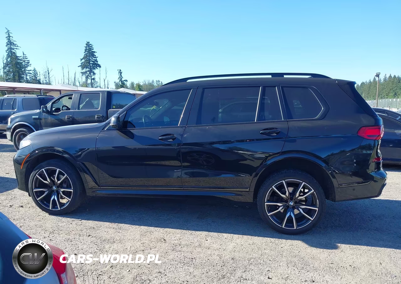 2021 BMW X7 xDrive40I VIN:5UXCW2C0XM9E24288 - 14