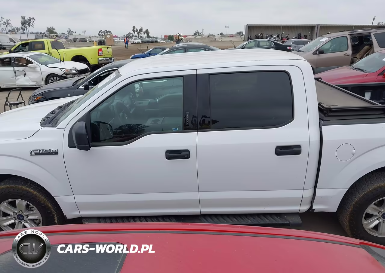 2018 Ford F-150 Xlt VIN:1FTEW1CB1JKE47496 - 15