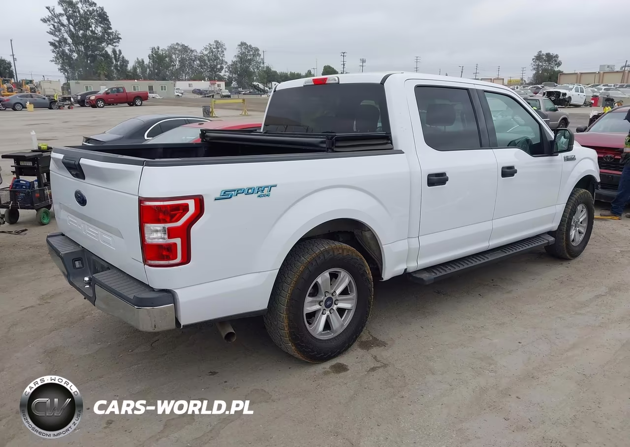 2018 Ford F-150 Xlt VIN:1FTEW1CB1JKE47496 - 4