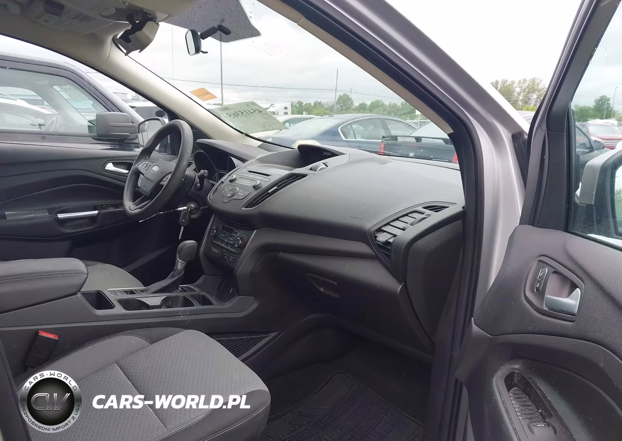2017 Ford Escape Se VIN:1FMCU0GD1HUD09213 - 5