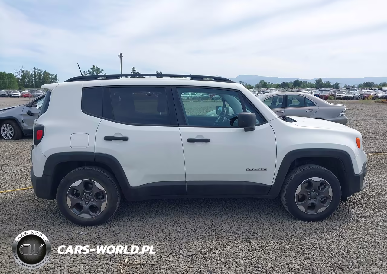 2017 Jeep Renegade Sport 4X4 VIN:ZACCJBAB5HPG16384 - 13
