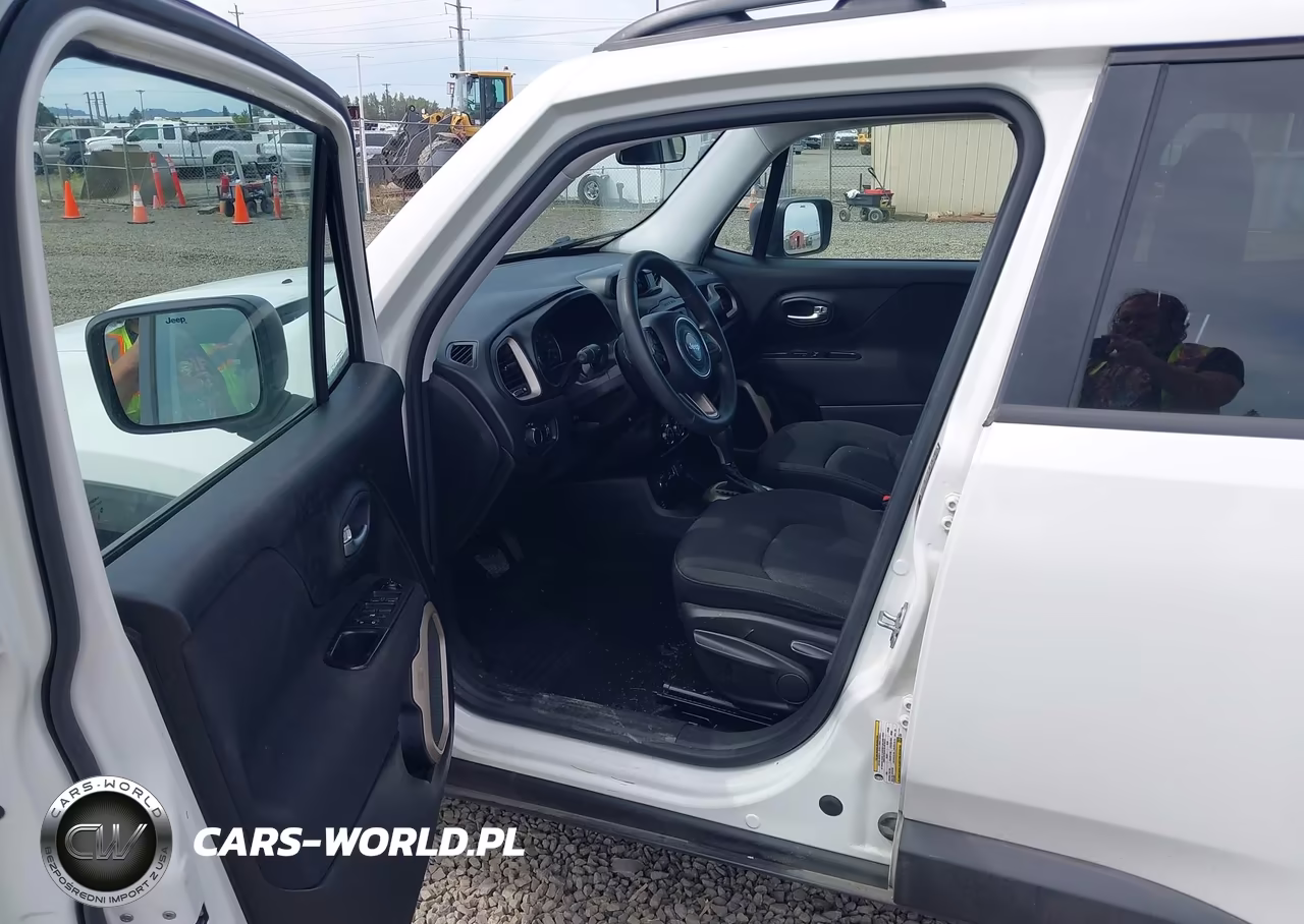 2017 Jeep Renegade Sport 4X4 VIN:ZACCJBAB5HPG16384 - 17