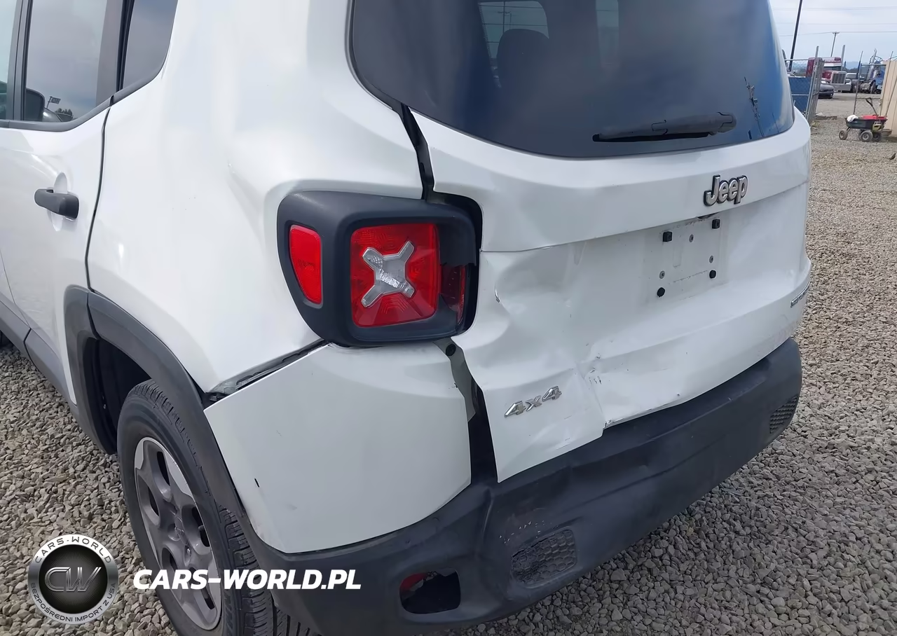 2017 Jeep Renegade Sport 4X4 VIN:ZACCJBAB5HPG16384 - 6