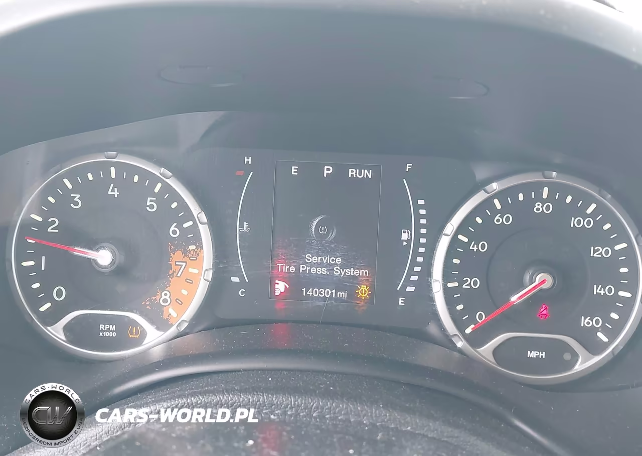 2017 Jeep Renegade Sport 4X4 VIN:ZACCJBAB5HPG16384 - 7