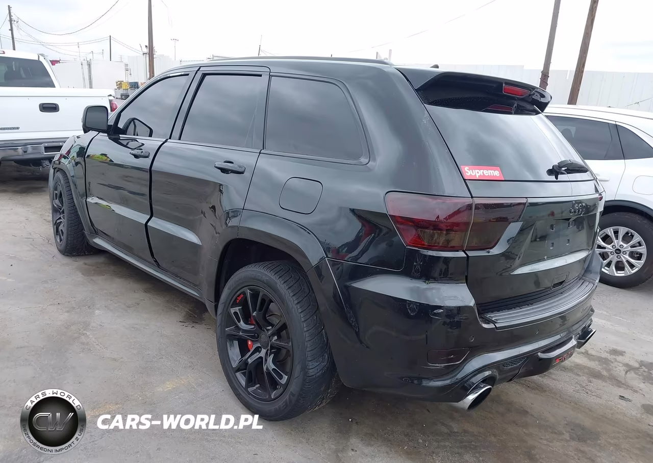 2012 Jeep Grand Cherokee Srt8 VIN:1C4RJFDJ2CC328775 - 3