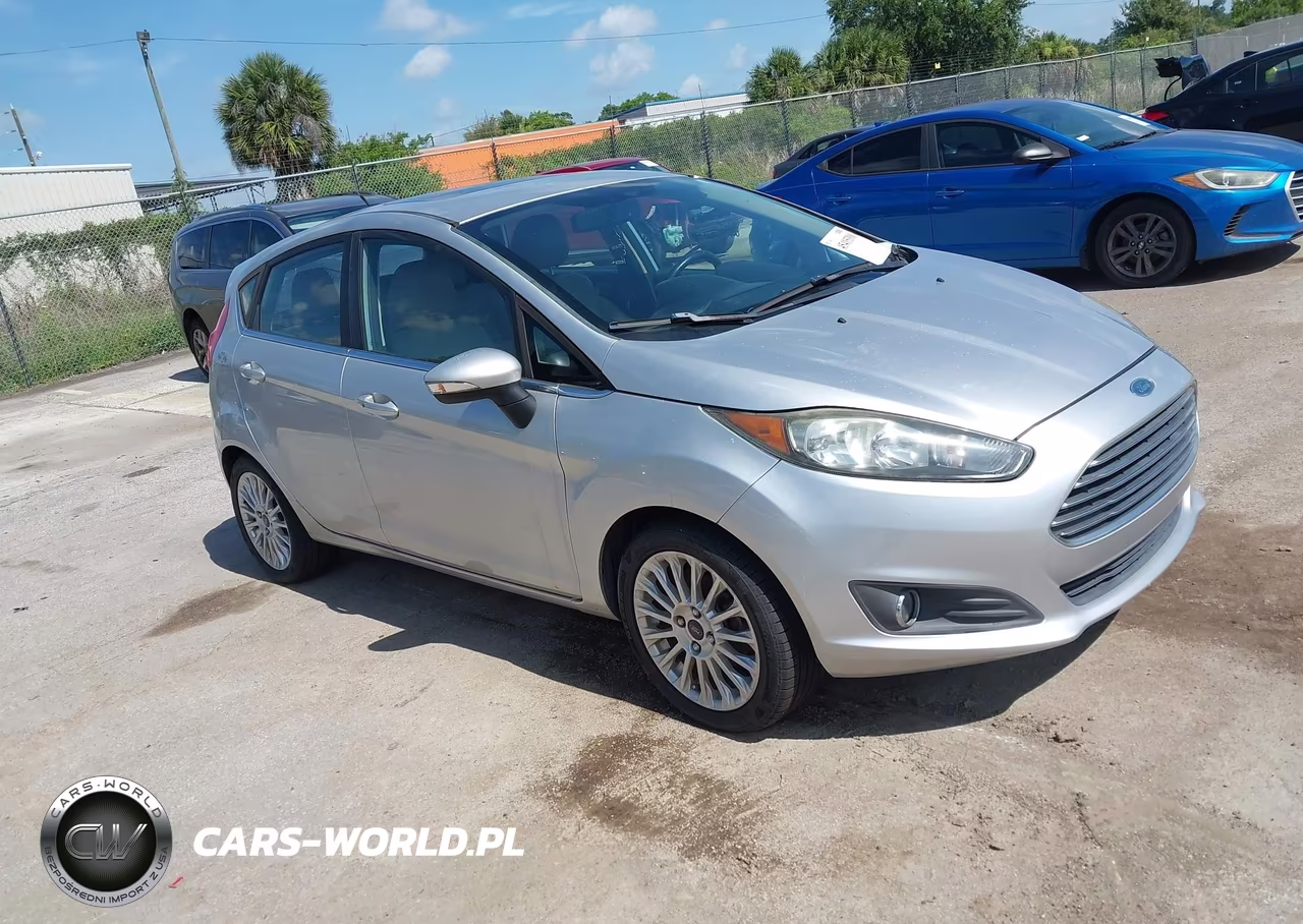 2015 Ford Fiesta Titanium – zdjęcie 1 z 11