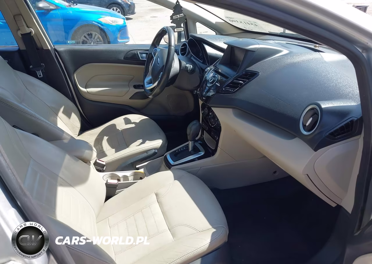 2015 Ford Fiesta Titanium VIN:3FADP4FJ1FM208789 - 5