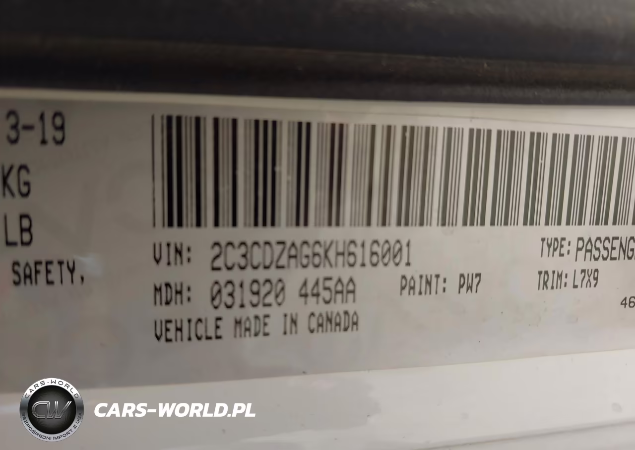 2019 Dodge Challenger Sxt VIN:2C3CDZAG6KH616001 - 9