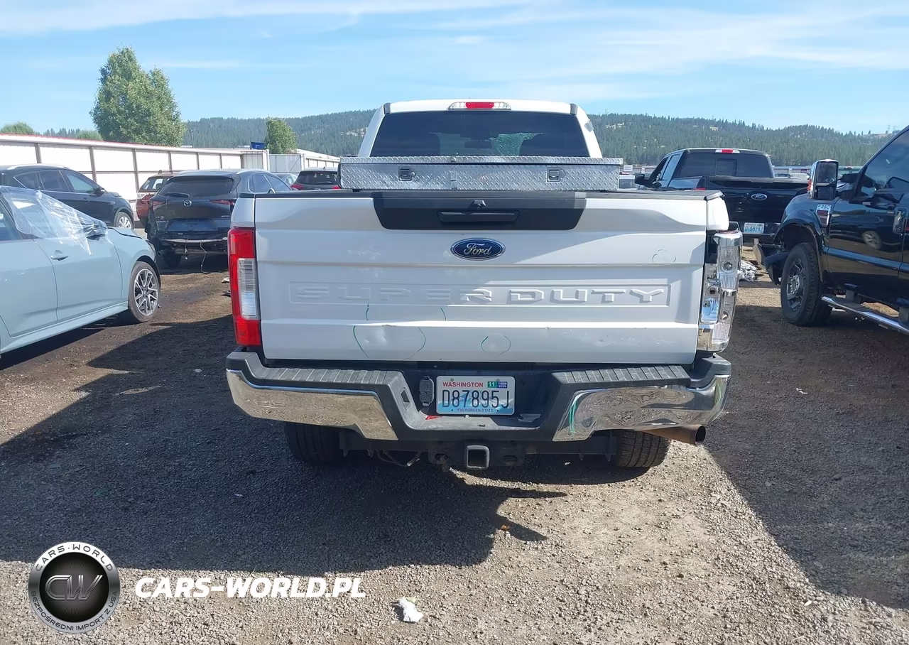2017 Ford F-350 Xlt VIN:1FT8X3B63HED34023 - 17