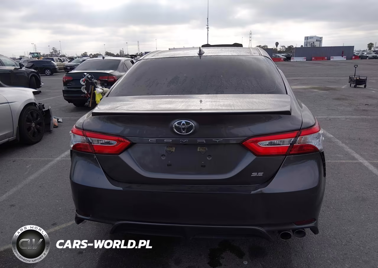 2020 Toyota Camry Se VIN:4T1G11AKXLU949095 - 16